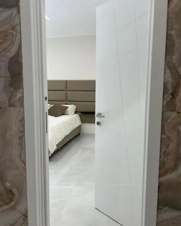 Musa Luxury Bed and Breakfast Πομπηία