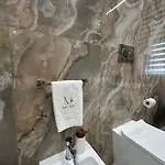 Musa Luxury Bed & Breakfast *